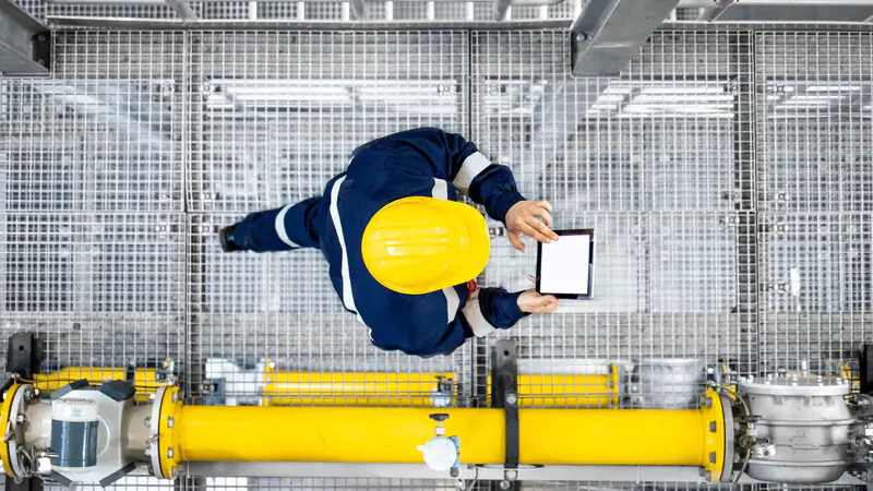 Empowering Frontlines: Retaining, Training and Upskilling Industrial Workforce